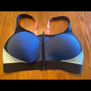 Champion C9 Power Shape Max Zip Front Sports Bra